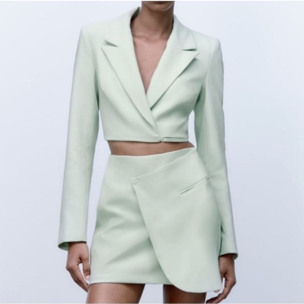 Zara cut out blazer dress pastel green Size M
